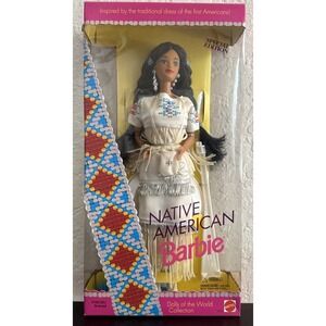 Native American Barbie 1992 "Dolls of the World" Special Edition VTG